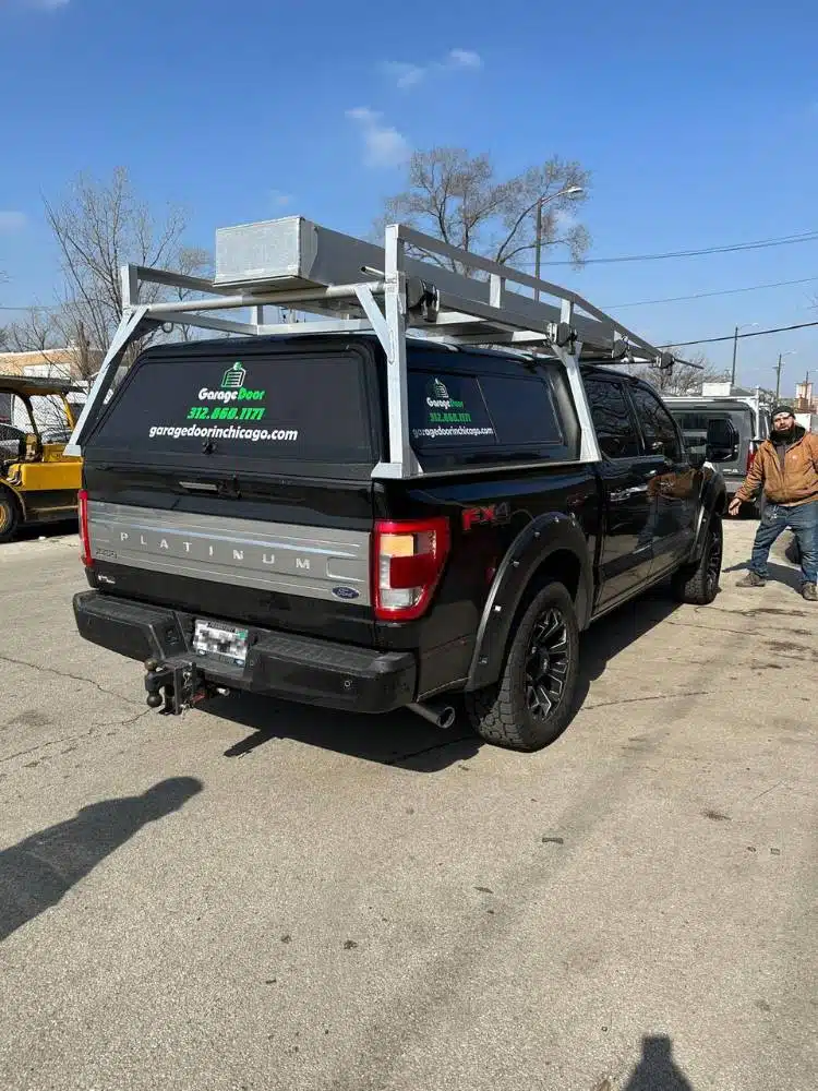 24/7 Garage Door Repair in chicago