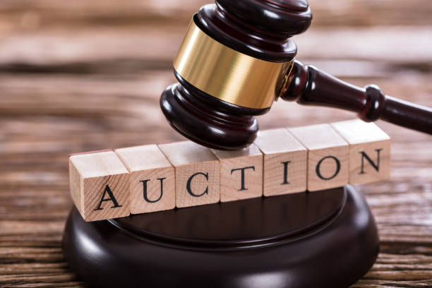 farm equipment auctions 