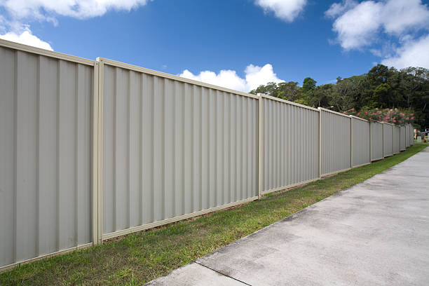 Colorbond fencing contractors in Melbourne